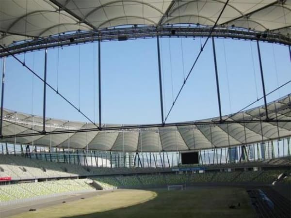 封闭膜结构剧场工程